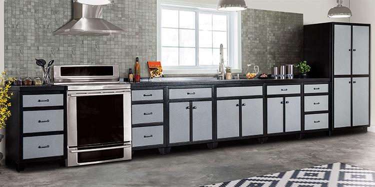 Rock Run Cabinetry Aluminum Kitchen Cabinets shown in Blue Speckle and Poly Black Peel