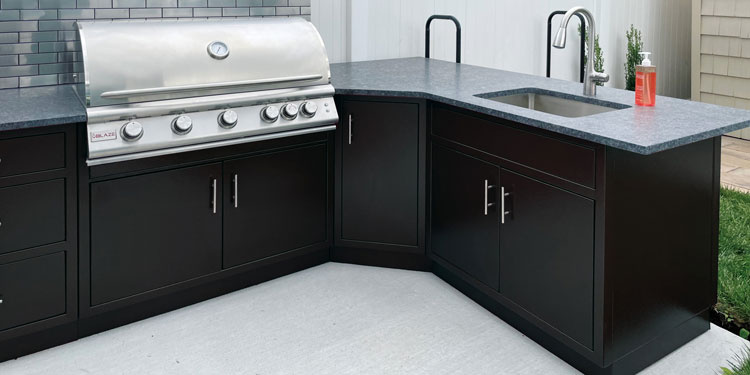 Rock Run Cabinetry Aluminum Outdoor Kitchen Cabinets Matte Black