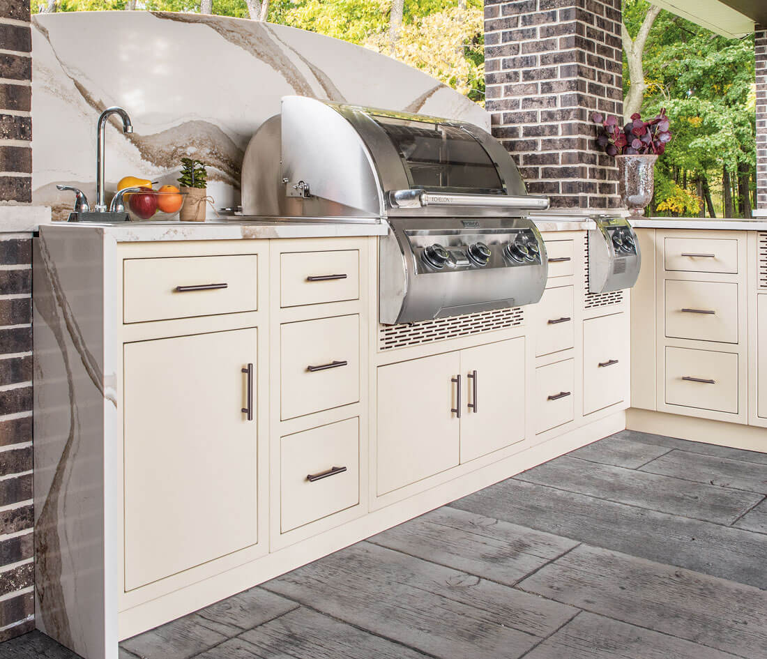 Rock Run Cabinetry Outdoor Kitchen Aluminum Cabinets